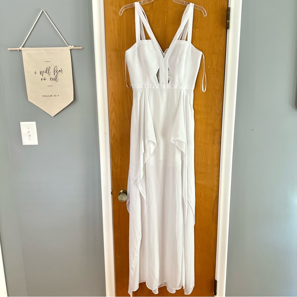 BCBG Maxazria - Women’s (Sz 6) Juliana White Cutout Maxi Formal Dress
